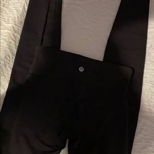 Lululemon black leggings